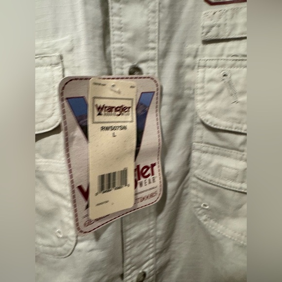 Wrangler Short-Sleeve Rugged Wear Shirt - RipStop - Picture 3 of 8